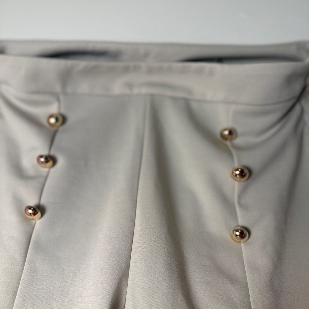 Chic Cream High-Waisted Skinny Pants - Picture 11 of 14